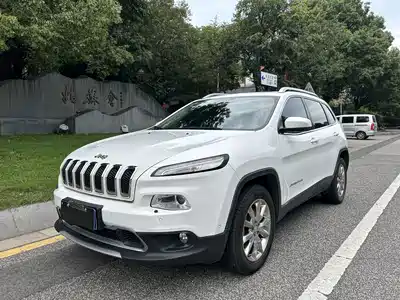 Jeep Cherokee 2016