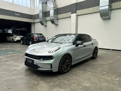 Lynk & Co 03 2020