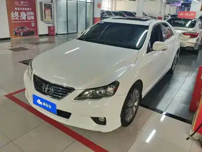 Toyota Reiz 2013