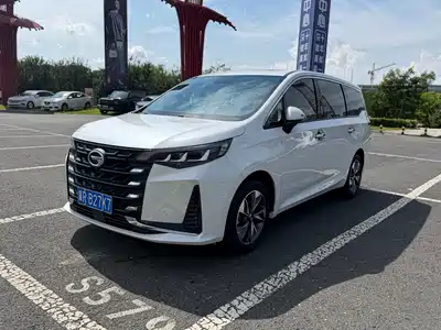GAC Trumpchi M6 2022