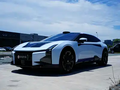 HiPhi Z 2023