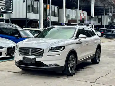 Lincoln Nautilus 2021