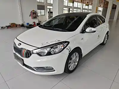Kia K3 2016