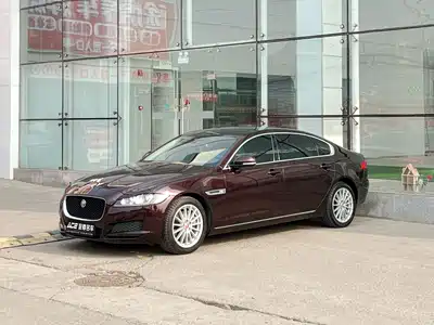 Jaguar XFL 2020