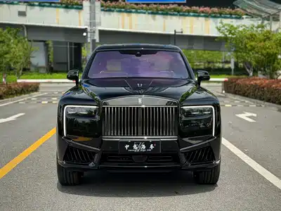 Rolls-Royce Cullinan 2025