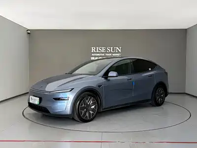 Tesla Model Y L 2026