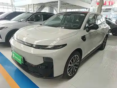 Leapmotor B10 2025