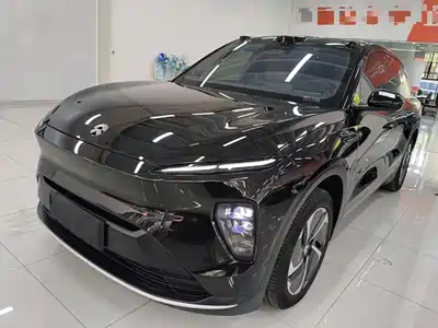 NIO ES8 2023
