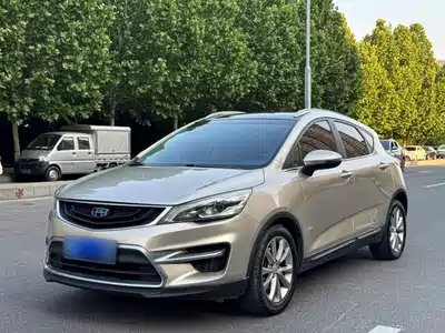 Geely Emgrand GS 2017