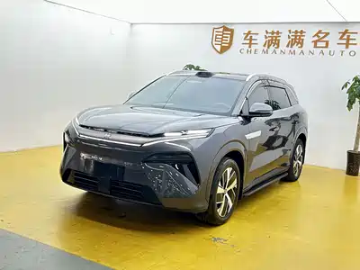 BYD Tang L 2025