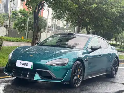 Xiaomi Auto SU7 Ultra 2025