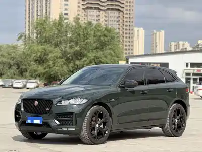 Jaguar F-PACE 2017