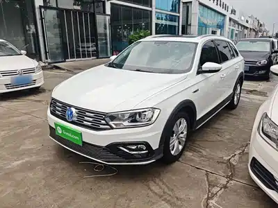 Volkswagen C-TREK 2018