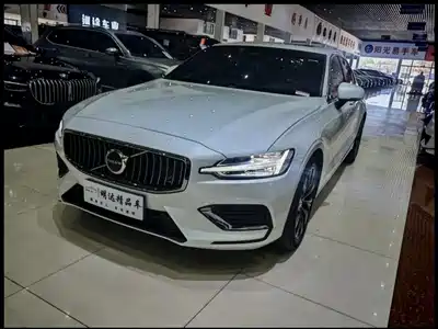 Volvo S60 2024