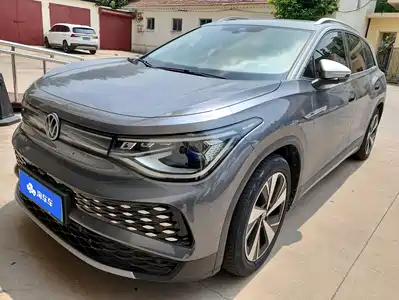 Volkswagen ID.6 X 2022