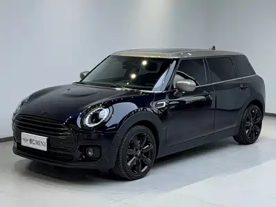 MINI CLUBMAN 2022