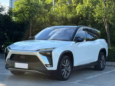 NIO ES8 2022