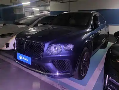 Bentley Bentayga 2024