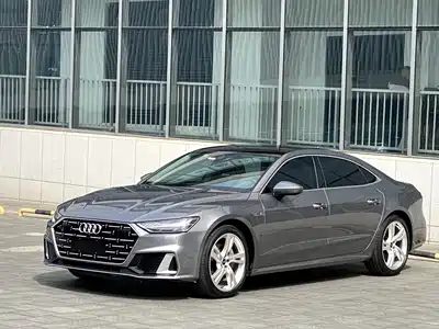 Audi A7L 2022