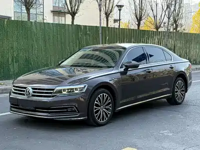 Volkswagen Phideon 2016