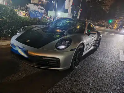 Porsche 911 2023