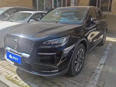 Lincoln Adventurer 2021
