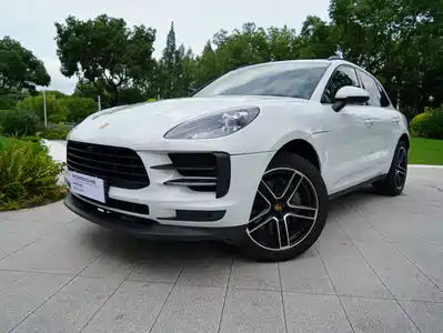 Porsche Macan 2021