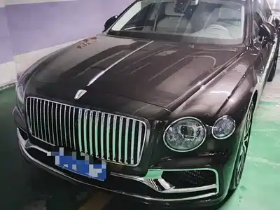 Bentley Flying Spur 2025