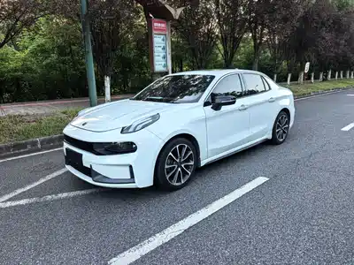Lynk & Co 03 2020