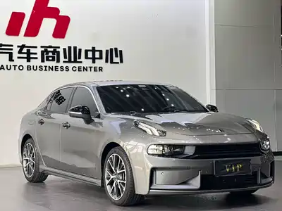 Lynk & Co 03 2022