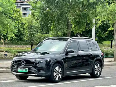 Mercedes-Benz EQB 2022