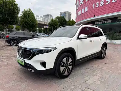 Mercedes-Benz EQB 2023
