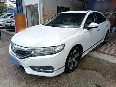 Honda Spirior 2015