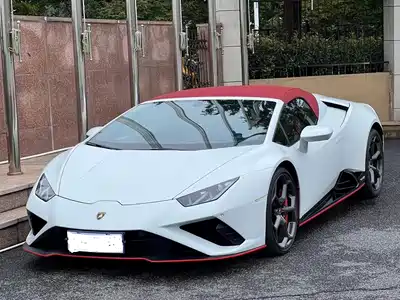Lamborghini Huracán 2021