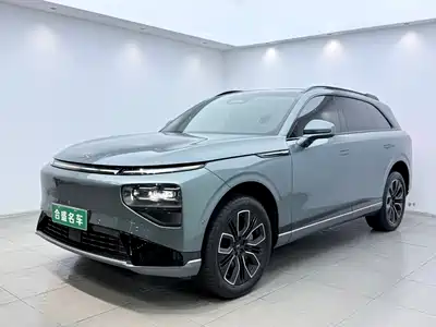 XPeng G9 2025