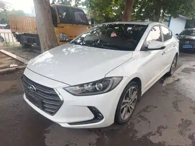 Hyundai Elantra 2018