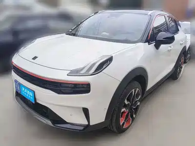 Lynk & Co 06 2022