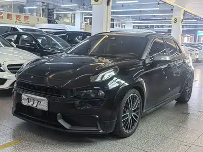 Lynk & Co 02 Hatchback 2021