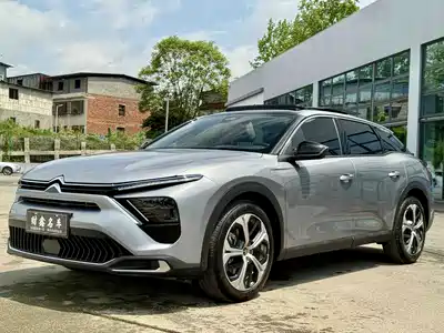 Citroën Versailles C5 X 2022