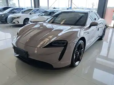 Porsche Taycan 2021