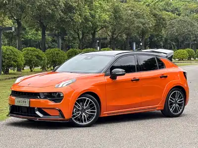Lynk & Co 02 Hatchback 2021