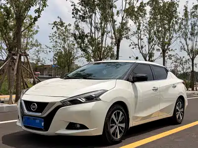 Nissan Bluebird 2018