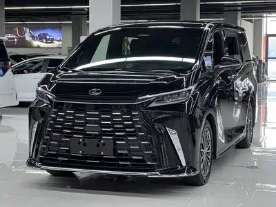 Lexus LM 2024