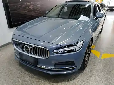 Volvo S90 2022