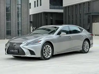 Lexus LS 2018