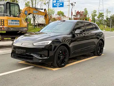 AITO Wenjie M5 2025