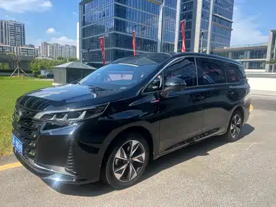GAC Trumpchi M6 2022