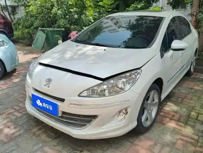 Peugeot 408 2013