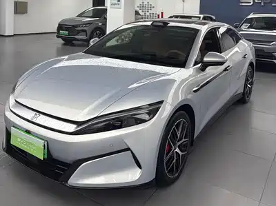BYD Han L 2025