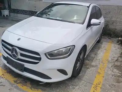 Mercedes-Benz B-Class 2020